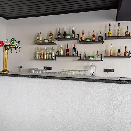 Fenix Hotell