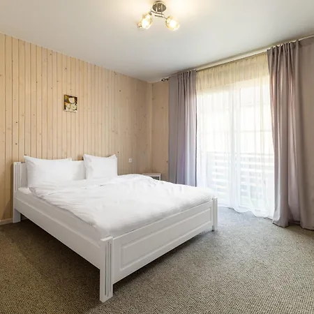 Fenix Hotell Solotvyno