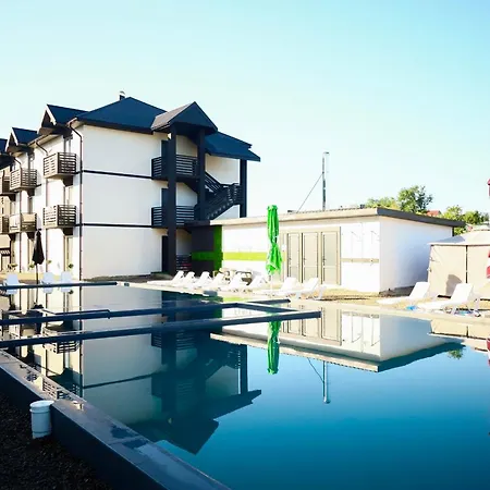 Fenix Hotel *